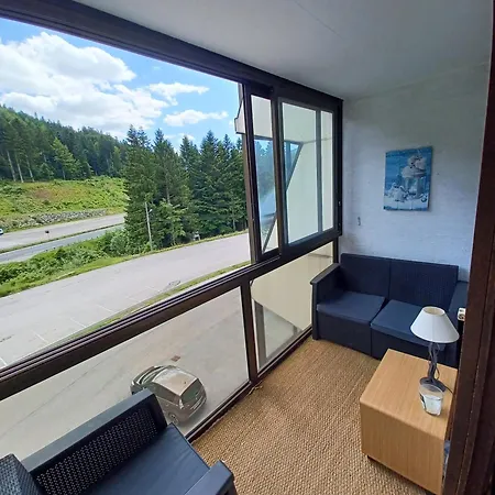 Belle Hutte 1, Le 27, Studio Avec Loggia Vue Piste *